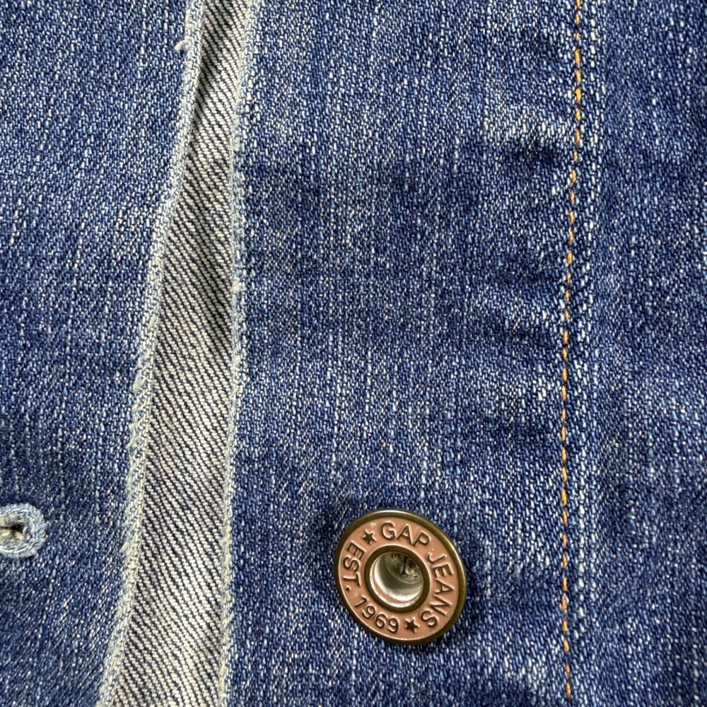 Gap Womens XS Wash Stretch Denim Trucker Jacket Cropped Blue 2YK from 2005 - Picture 3 of 8